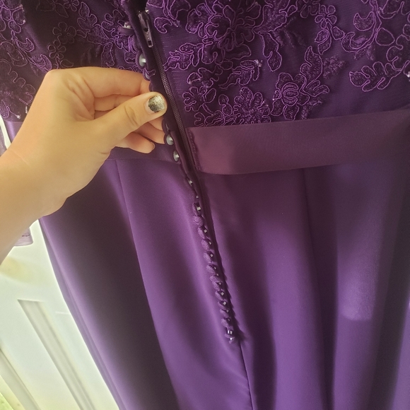 Plum Mother of the Bride Bridesmaid Dress Lace 10 - Picture 6 of 15
